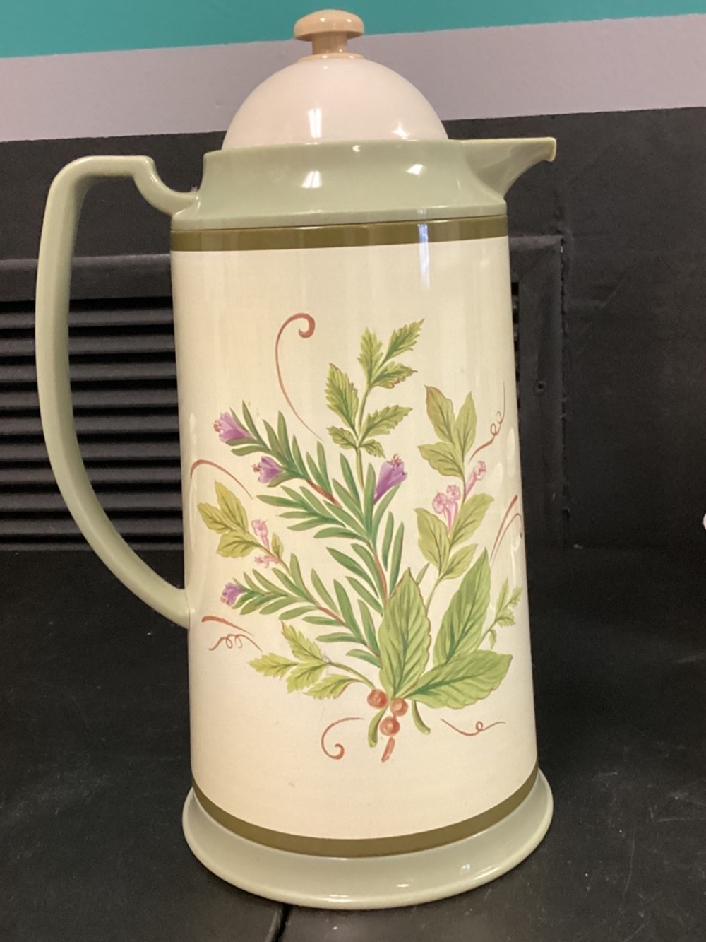 Cream & Sage Floral Insulated Water Thermos - Home Dining - Picture 1 of 3